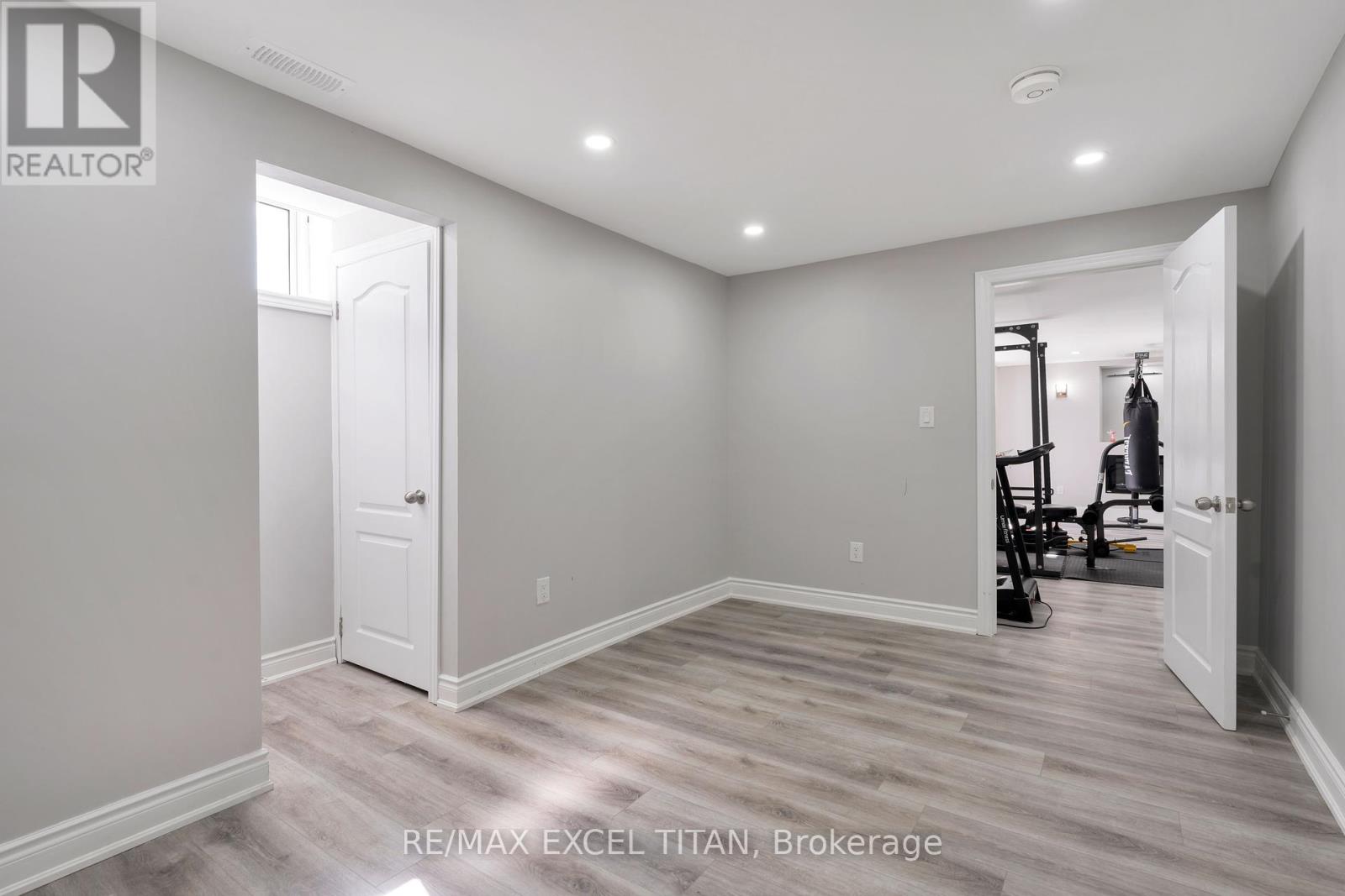 Photo 49 of 32 Longevity Road, Brampton ON