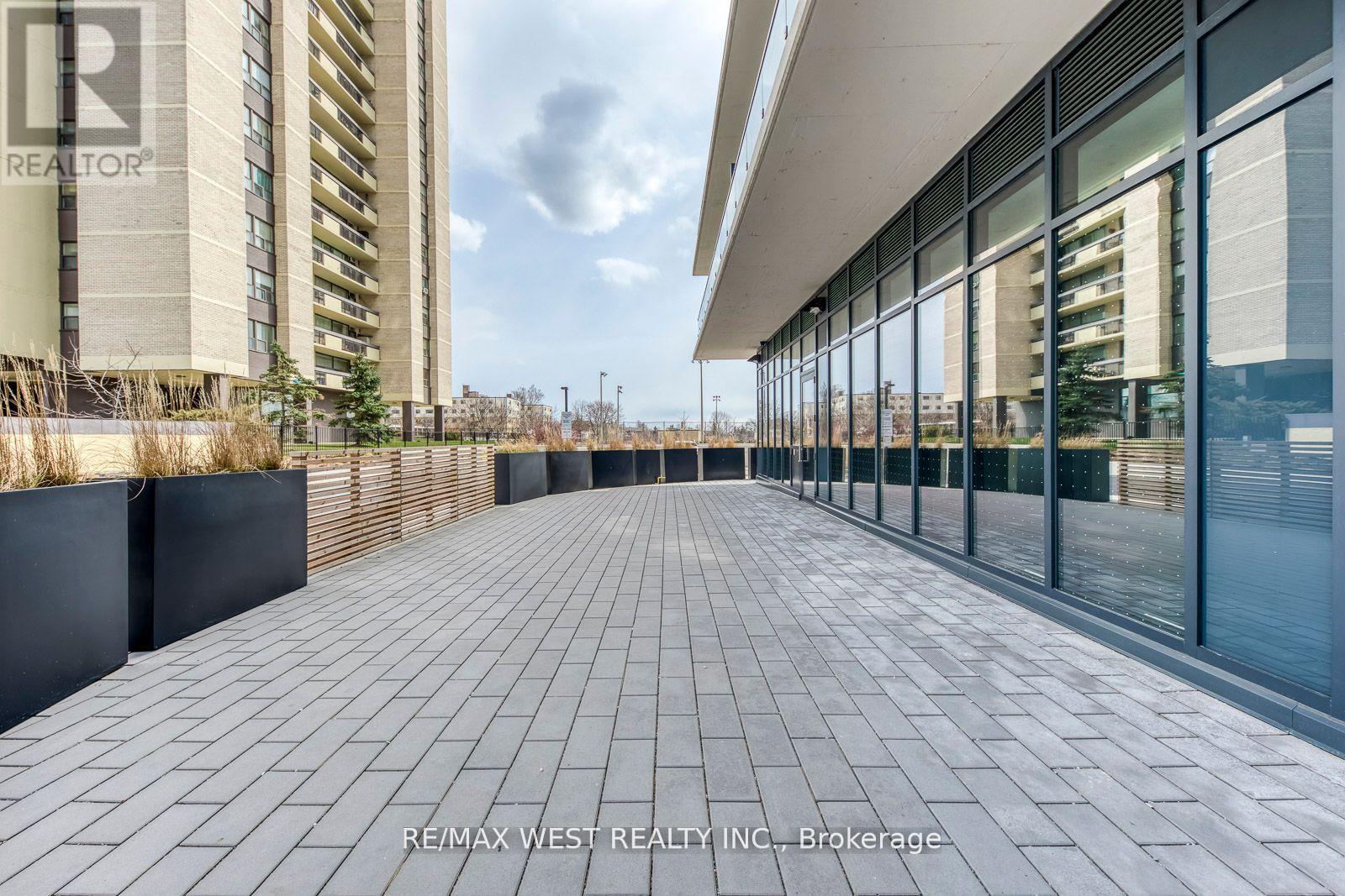 Photo 33 of 1104 1461 Lawrence Avenue W, Toronto ON