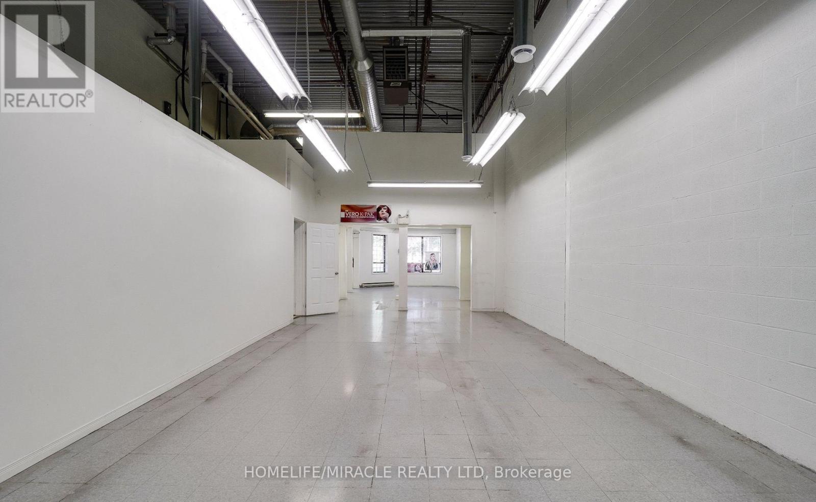 Photo 21 of 59 8500 Torbram Road, Brampton ON