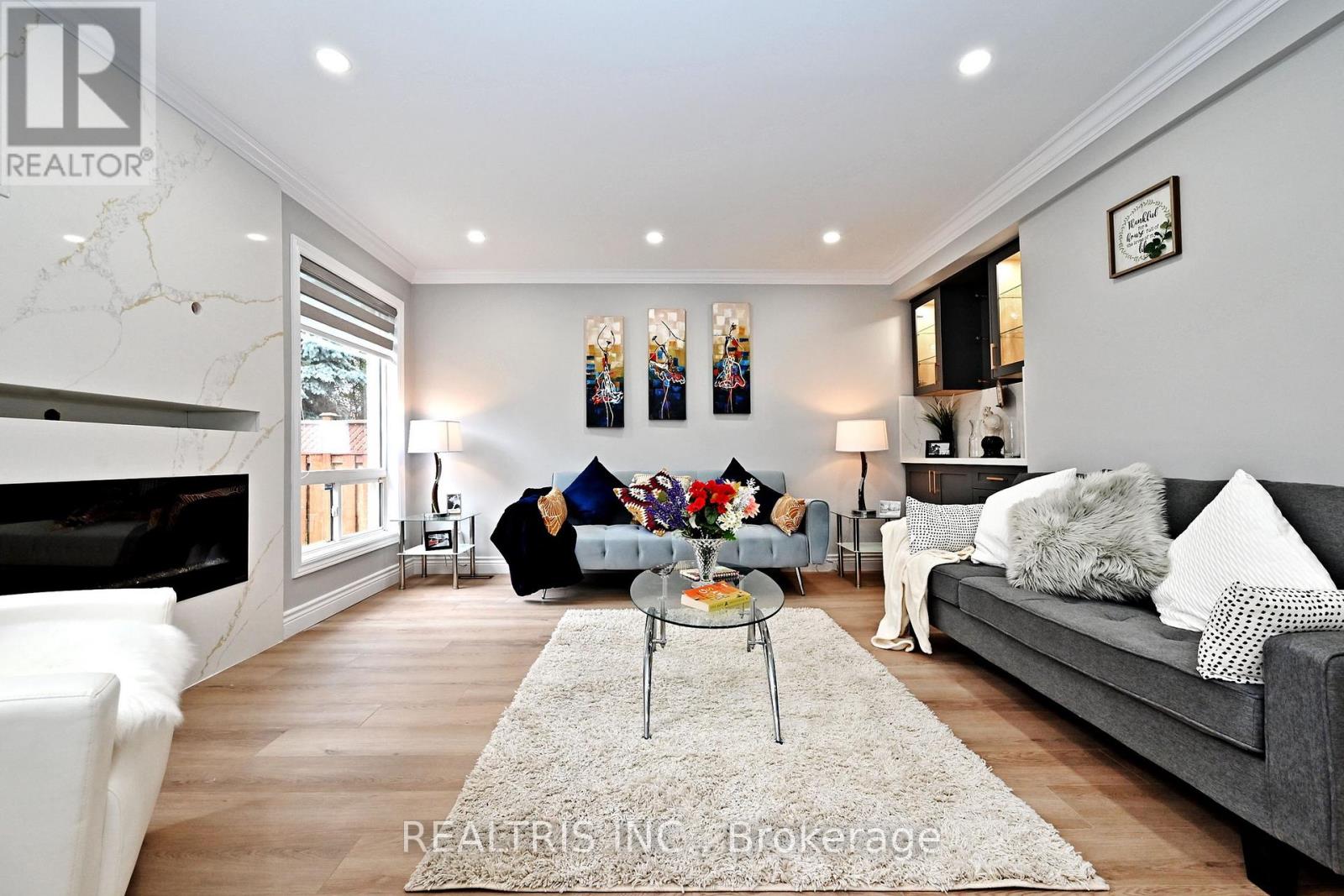 Photo 8 of 649 Marley Crescent, Milton ON