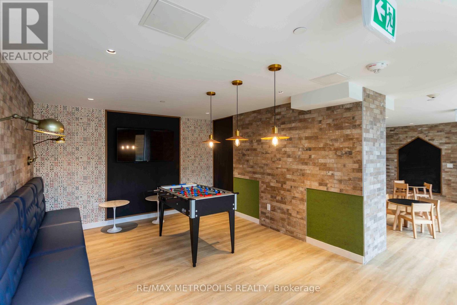 Photo 30 of 307 2300 St Clair Avenue W, Toronto ON