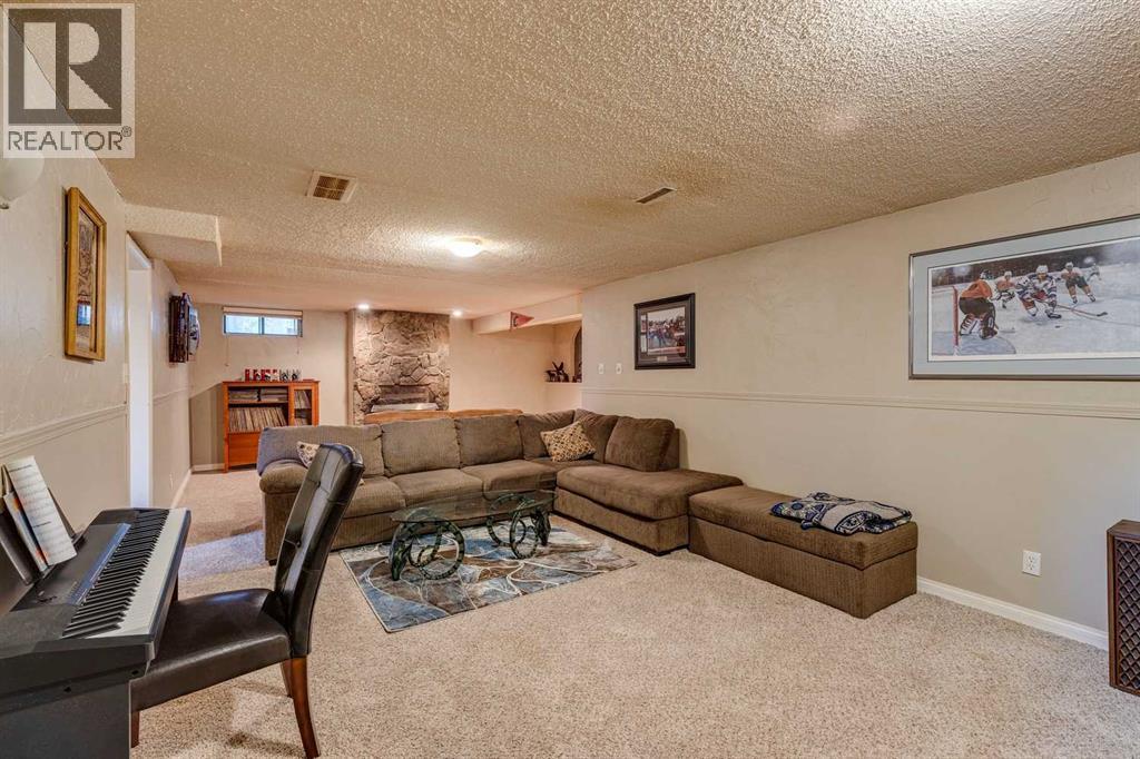 Single Family House Bungalow for Sale in   Street NE Marlborough Park Calgary 