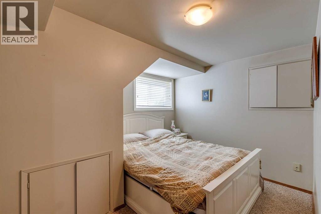Single Family House Bungalow for Sale in   Street NE Marlborough Park Calgary 