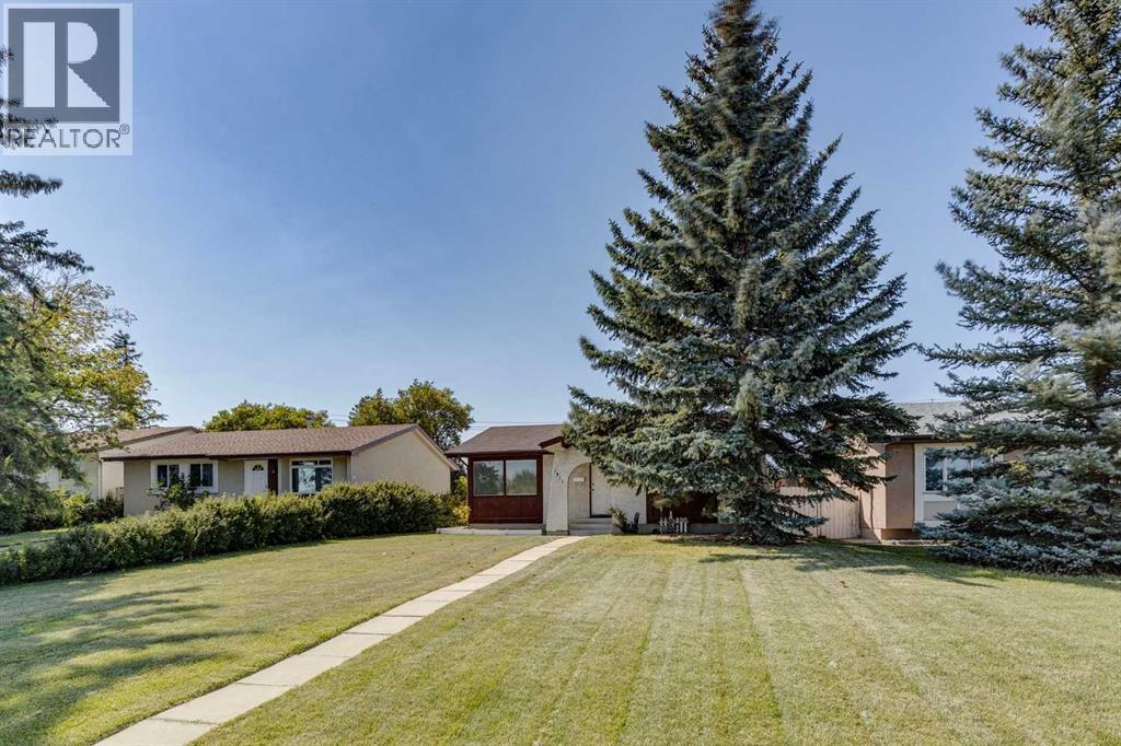 Single Family House Bungalow for Sale in   Street NE Marlborough Park Calgary 