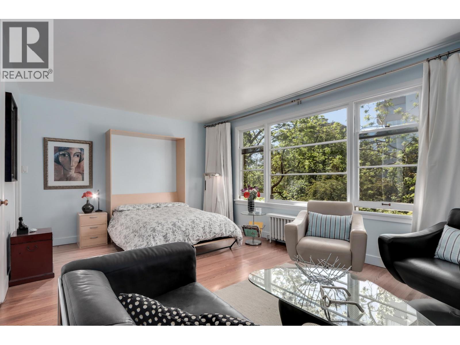 Photo 16 of 303 1565 Burnaby Street, Vancouver BC