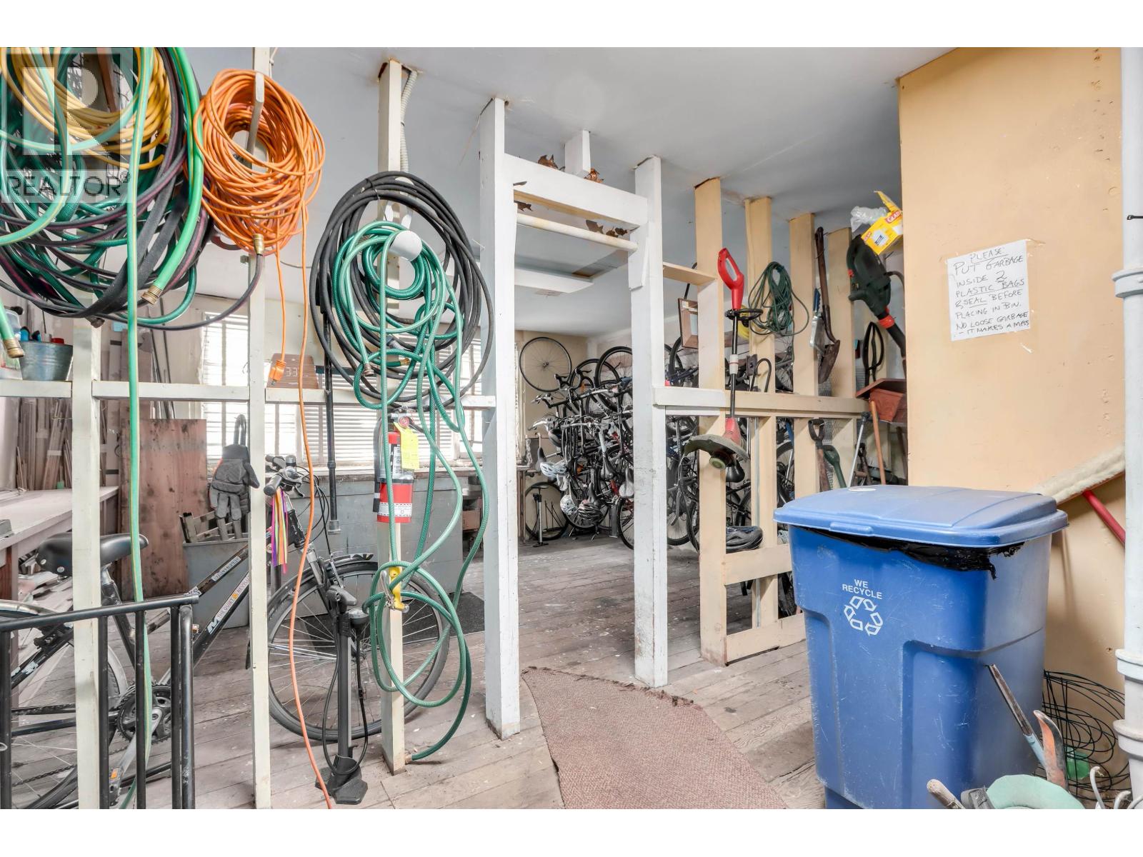 Photo 22 of 303 1565 Burnaby Street, Vancouver BC