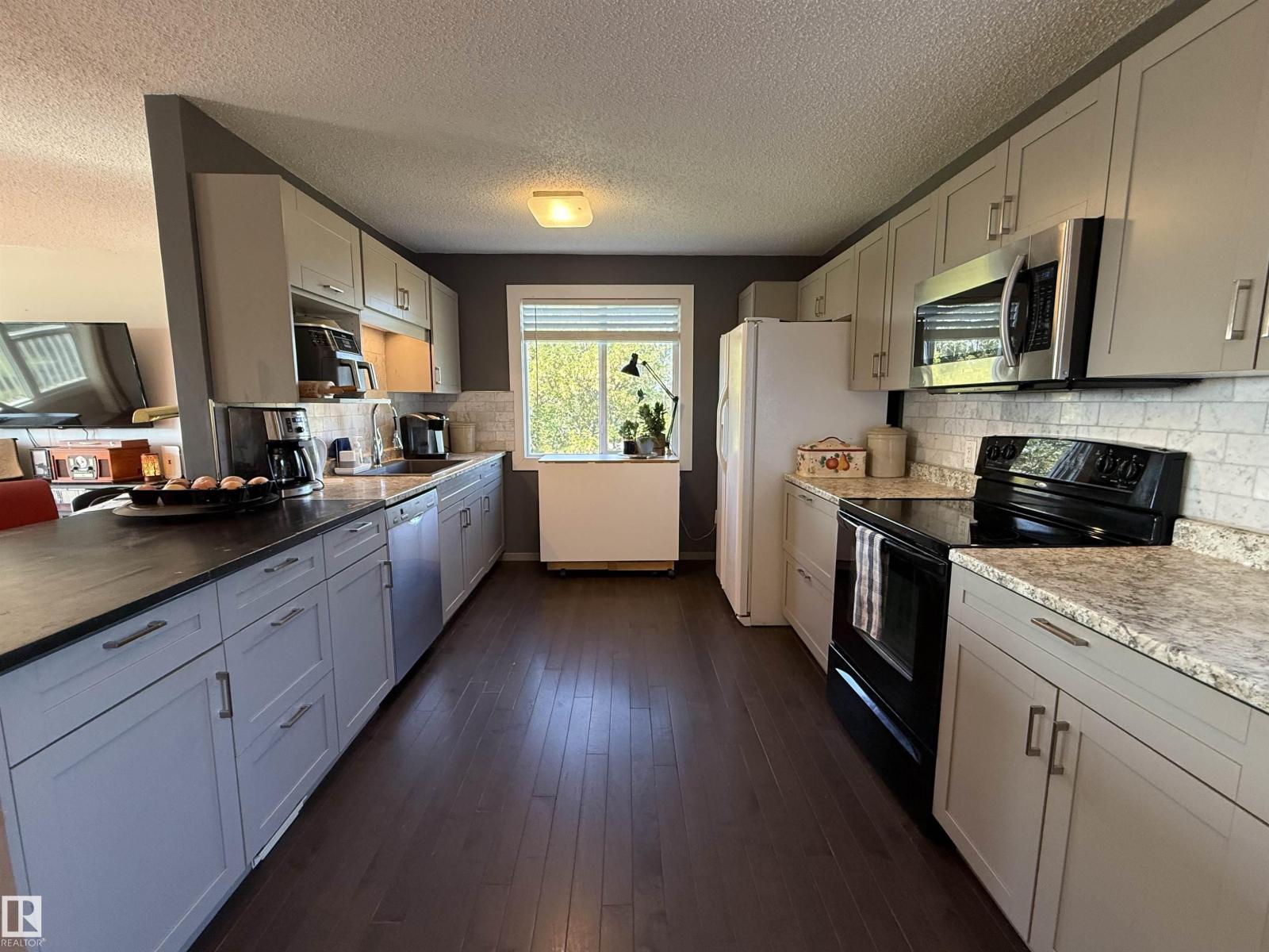 Photo 6 of 56024 Rge Rd 13, Rural Lac Ste Anne County AB