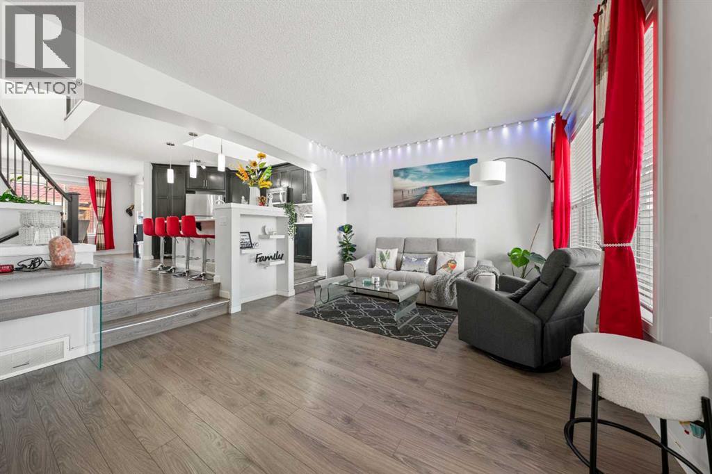 Photo 5 of 28 Auburn Bay Drive Se, Calgary AB
