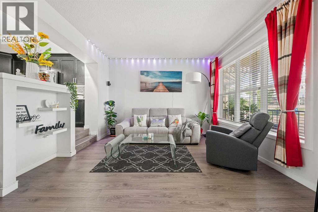 Photo 6 of 28 Auburn Bay Drive Se, Calgary AB