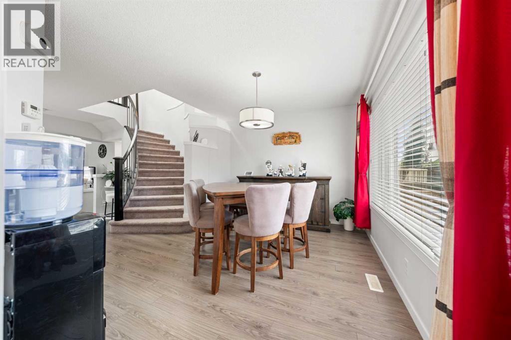 Photo 10 of 28 Auburn Bay Drive Se, Calgary AB
