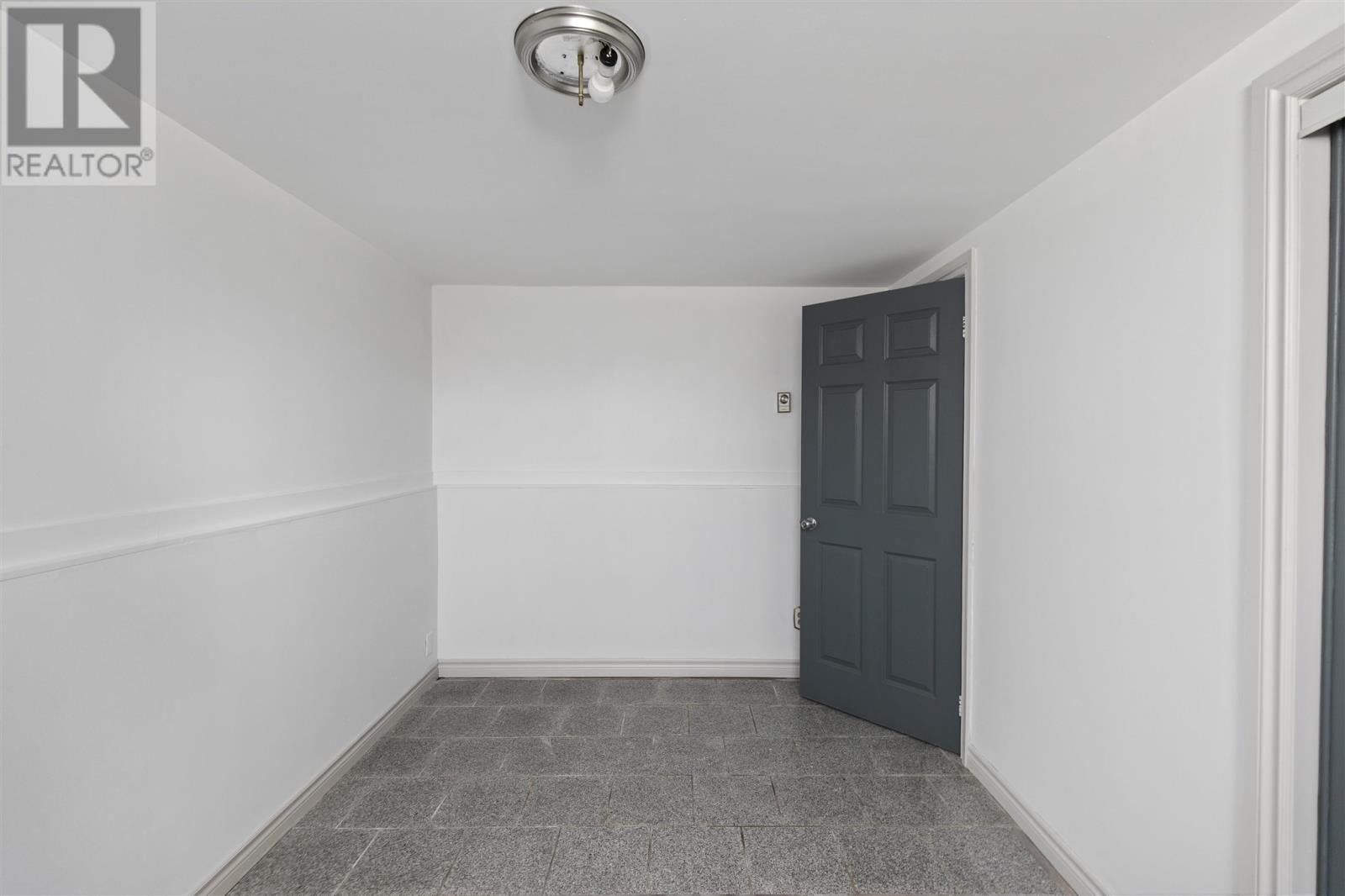 Photo 19 of 105 107 Pozzebon Cres, Sault Ste Marie ON