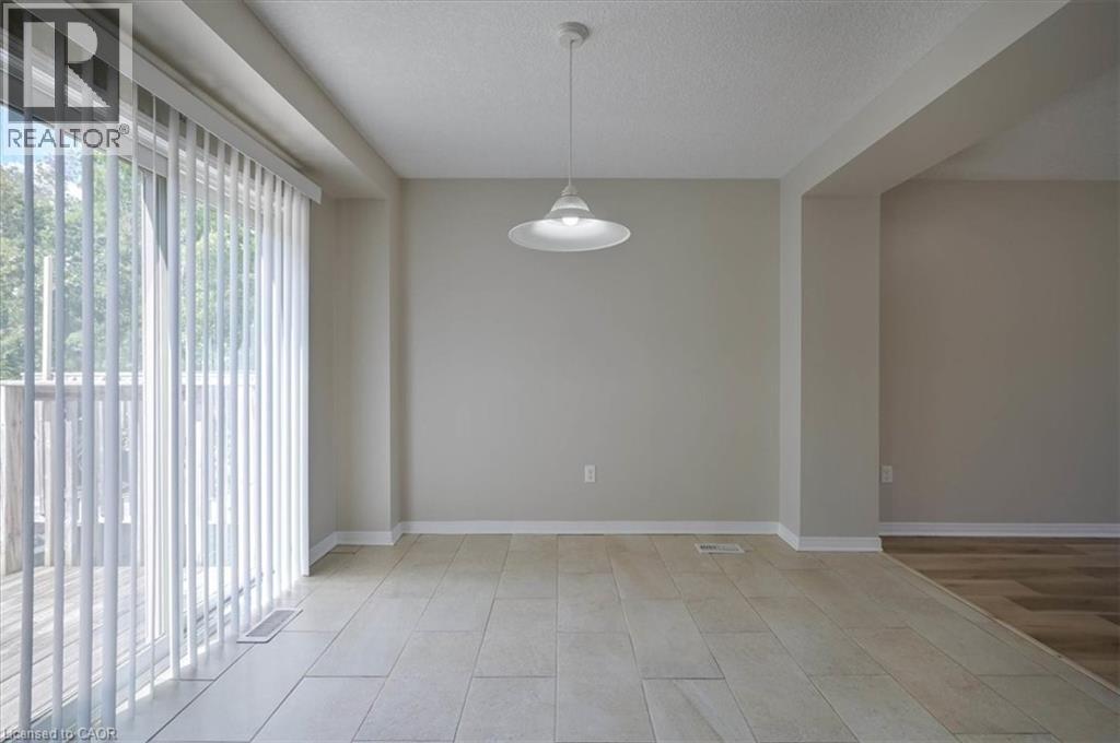Photo 11 of 750 Lawrence Street Unit 21, Cambridge ON