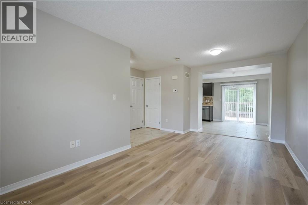 Photo 14 of 750 Lawrence Street Unit 21, Cambridge ON