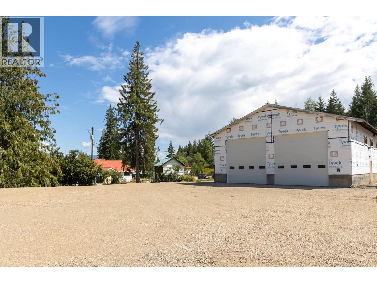 Photo 34 of 4900 45 Street Sw, Salmon Arm BC