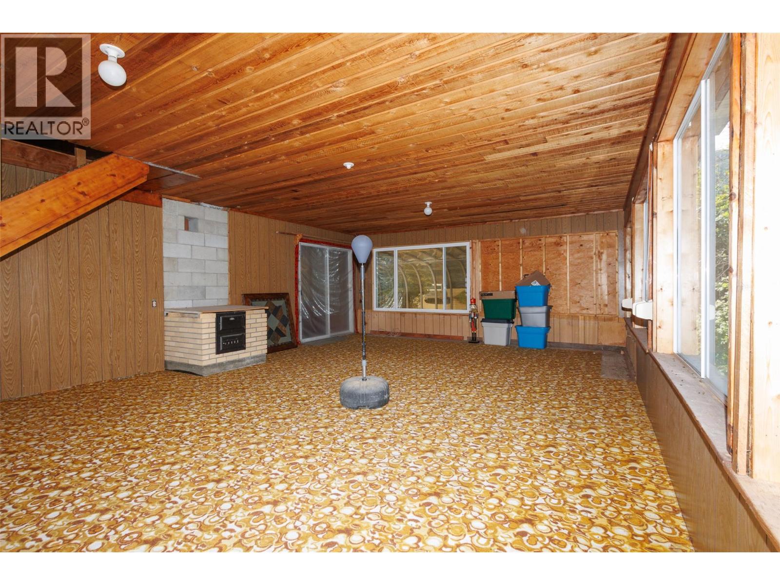 Photo 21 of 4900 45 Street Sw, Salmon Arm BC