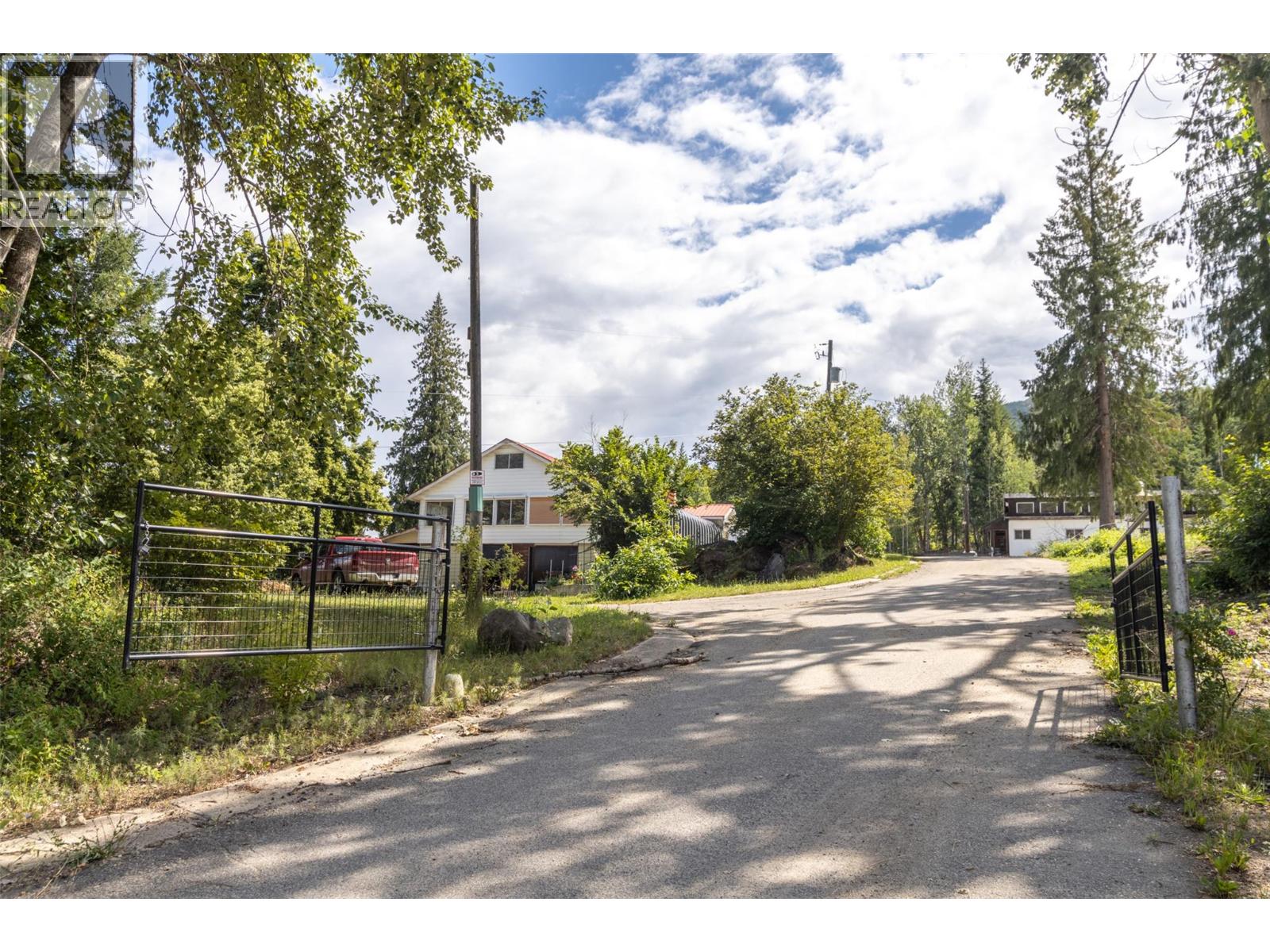 Photo 1 of 4900 45 Street Sw, Salmon Arm BC