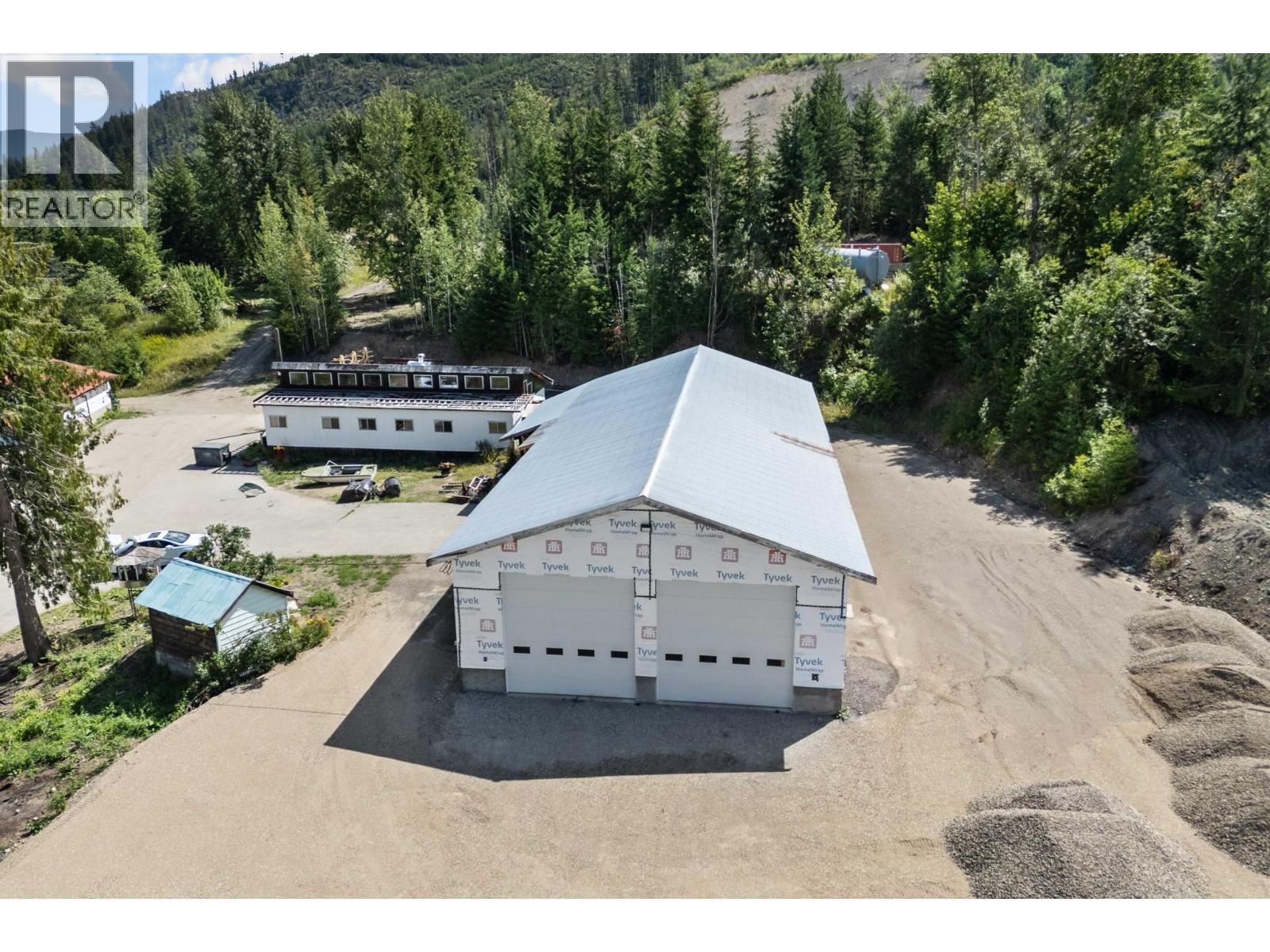 Photo 44 of 4900 45 Street Sw, Salmon Arm BC