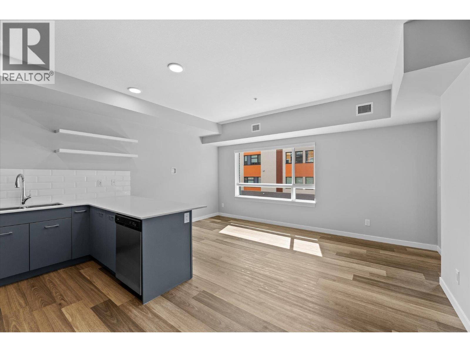 Photo 3 of 722 Valley Road Unit 210, Kelowna BC