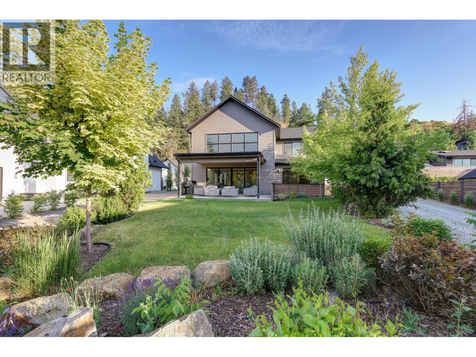  773 Barnaby Road, Kelowna