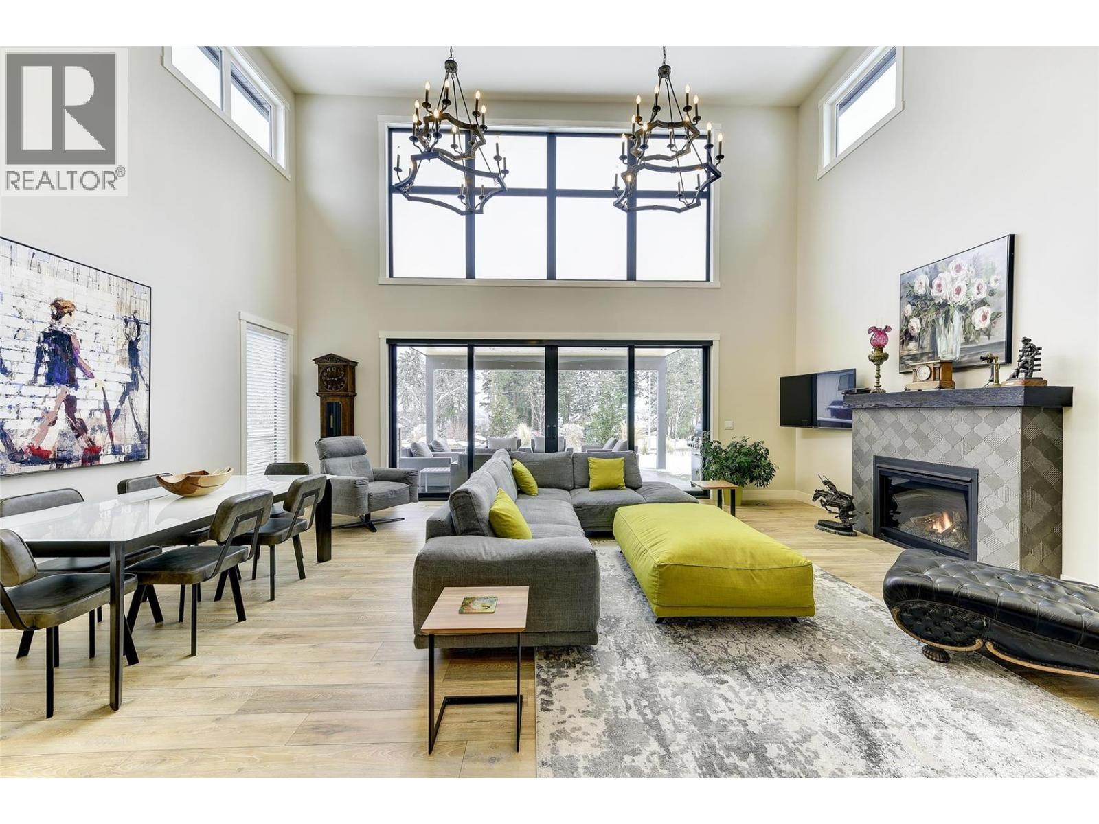  773 Barnaby Road, Kelowna