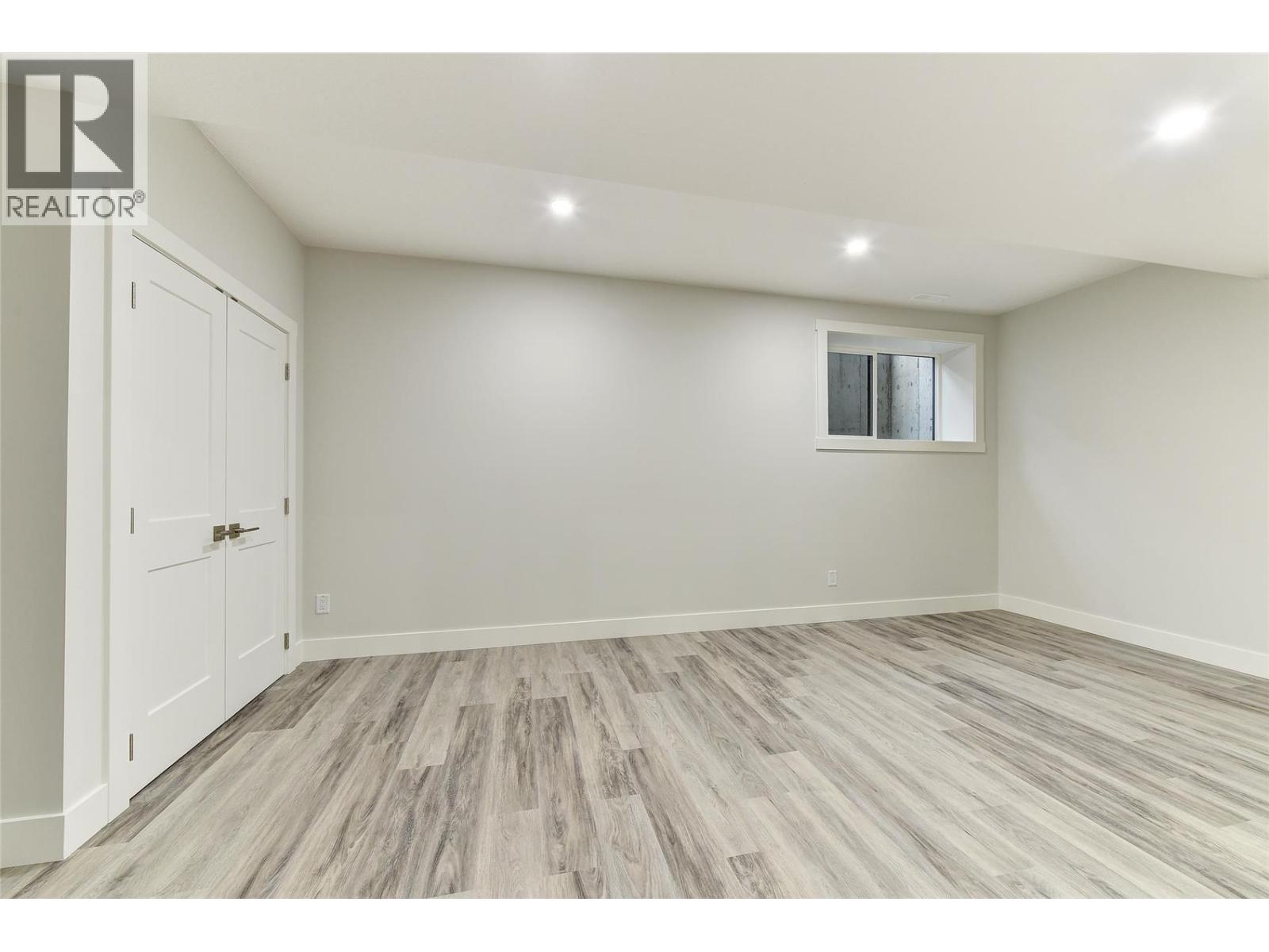  773 Barnaby Road, Kelowna