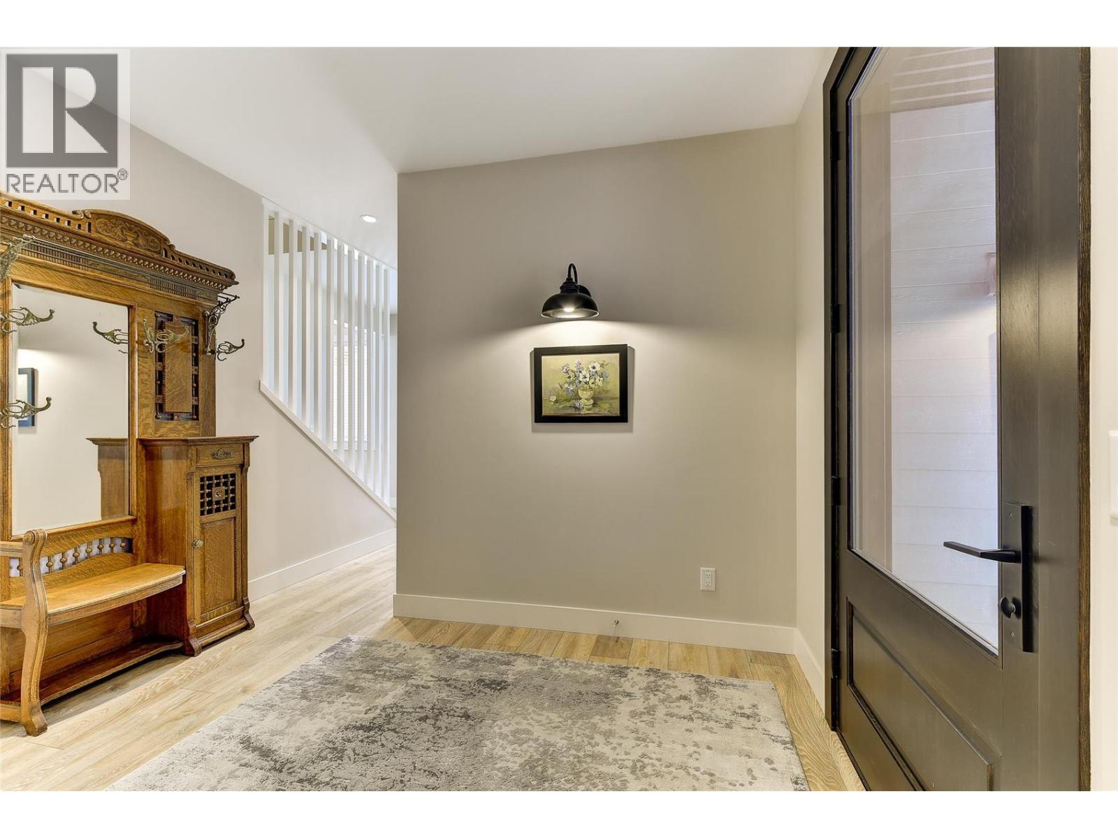  773 Barnaby Road, Kelowna