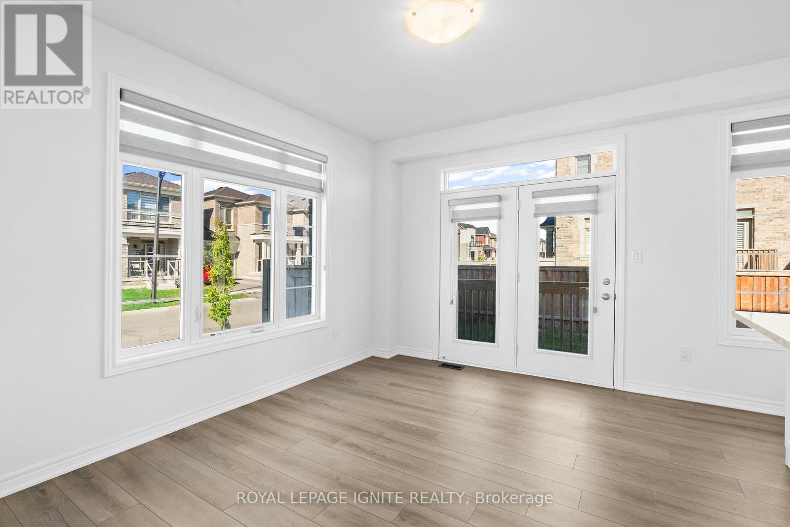 Photo 10 of 3 Mountain Heights Place, Hamilton ON