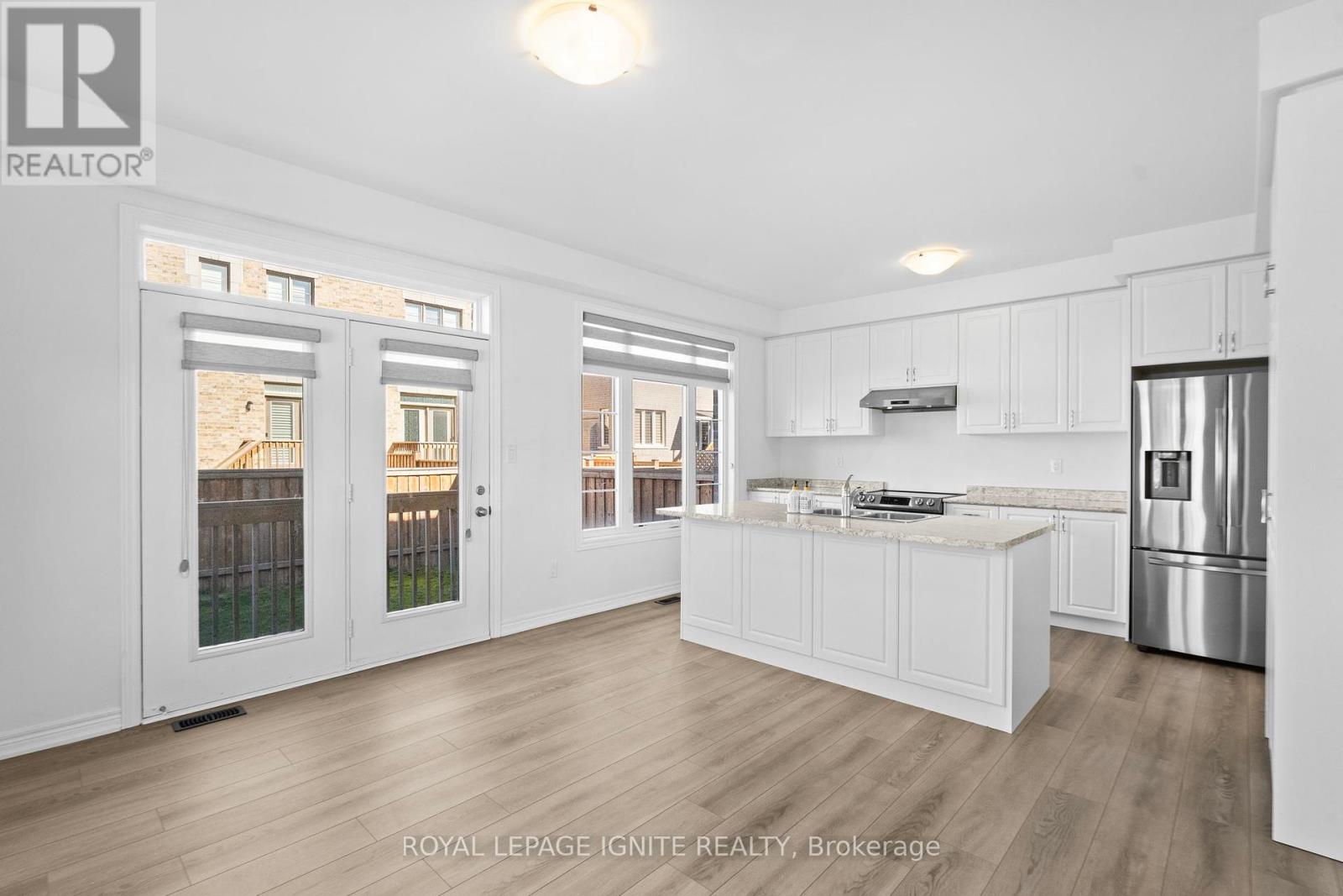 Photo 11 of 3 Mountain Heights Place, Hamilton ON
