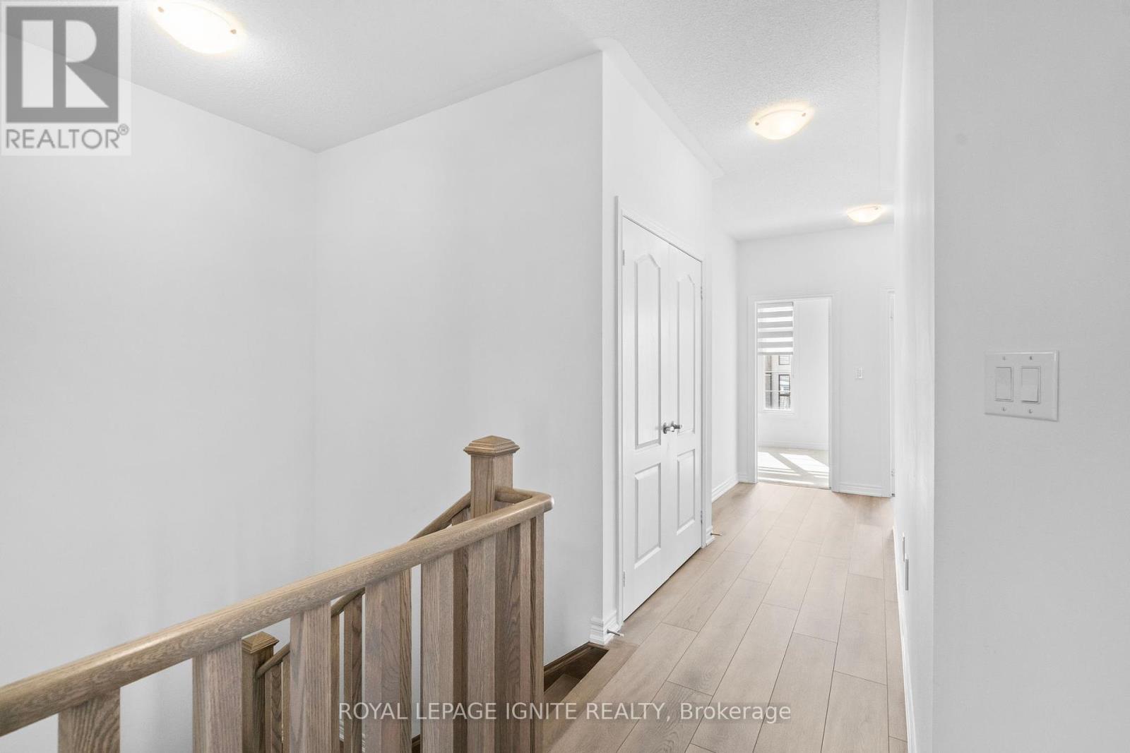 Photo 16 of 3 Mountain Heights Place, Hamilton ON
