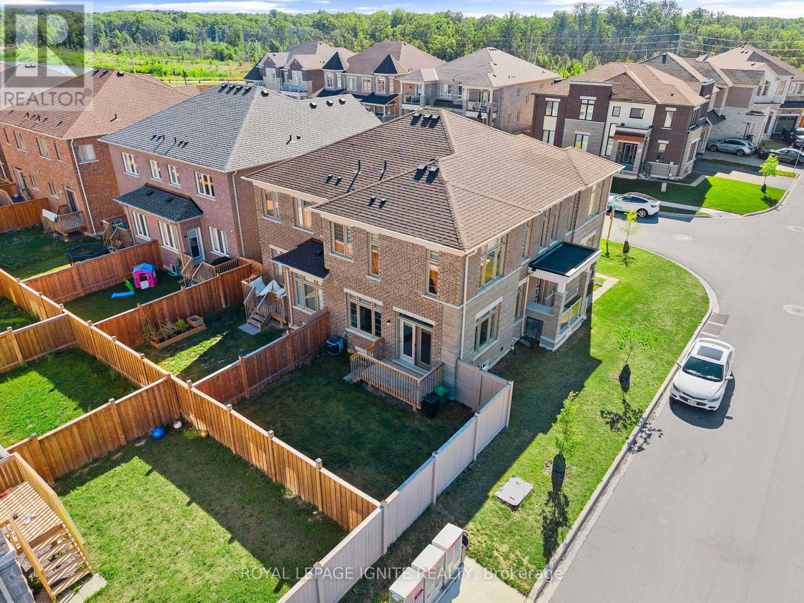 Photo 36 of 3 Mountain Heights Place, Hamilton ON