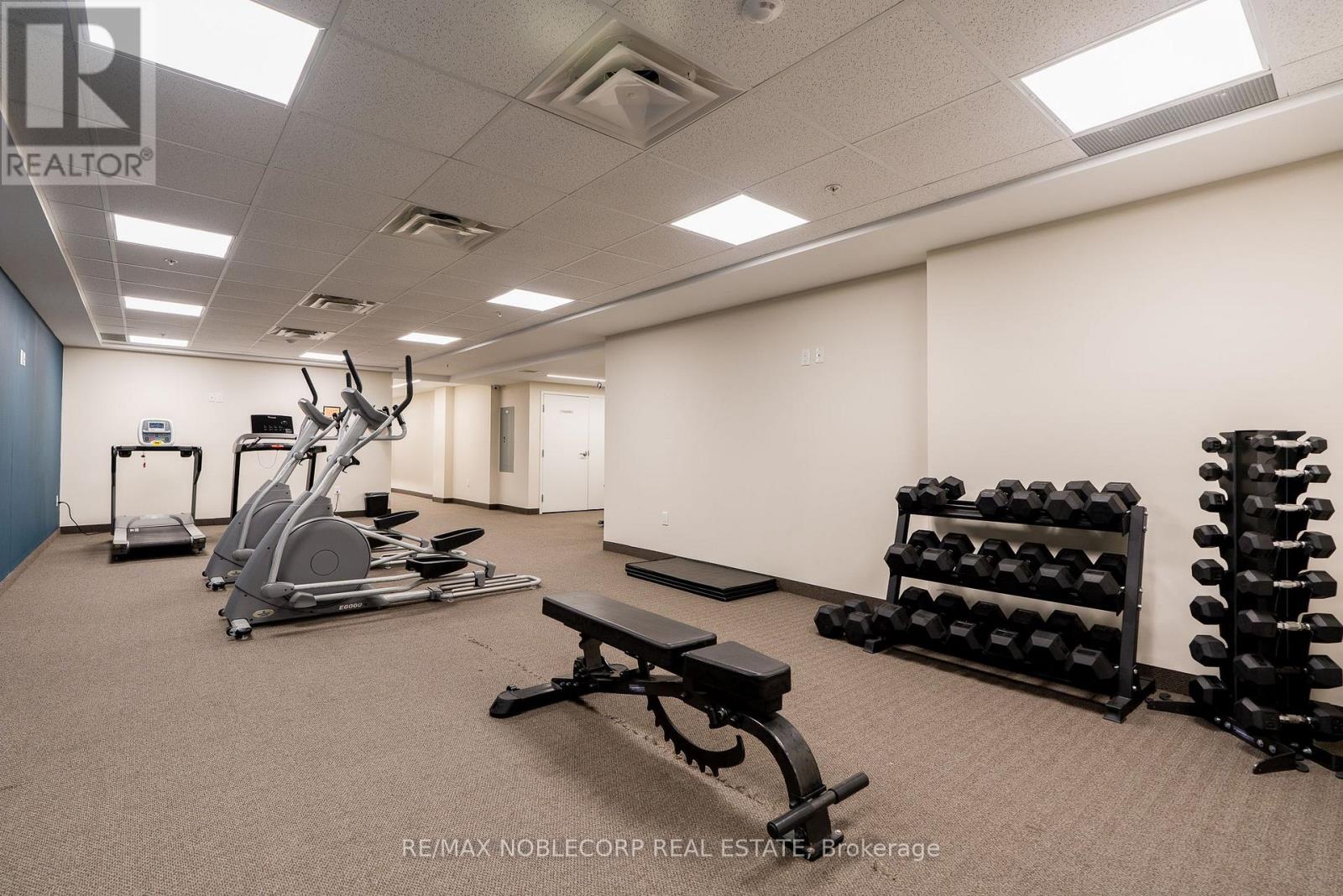 Photo 20 of 504 7 Kay Crescent, Guelph ON