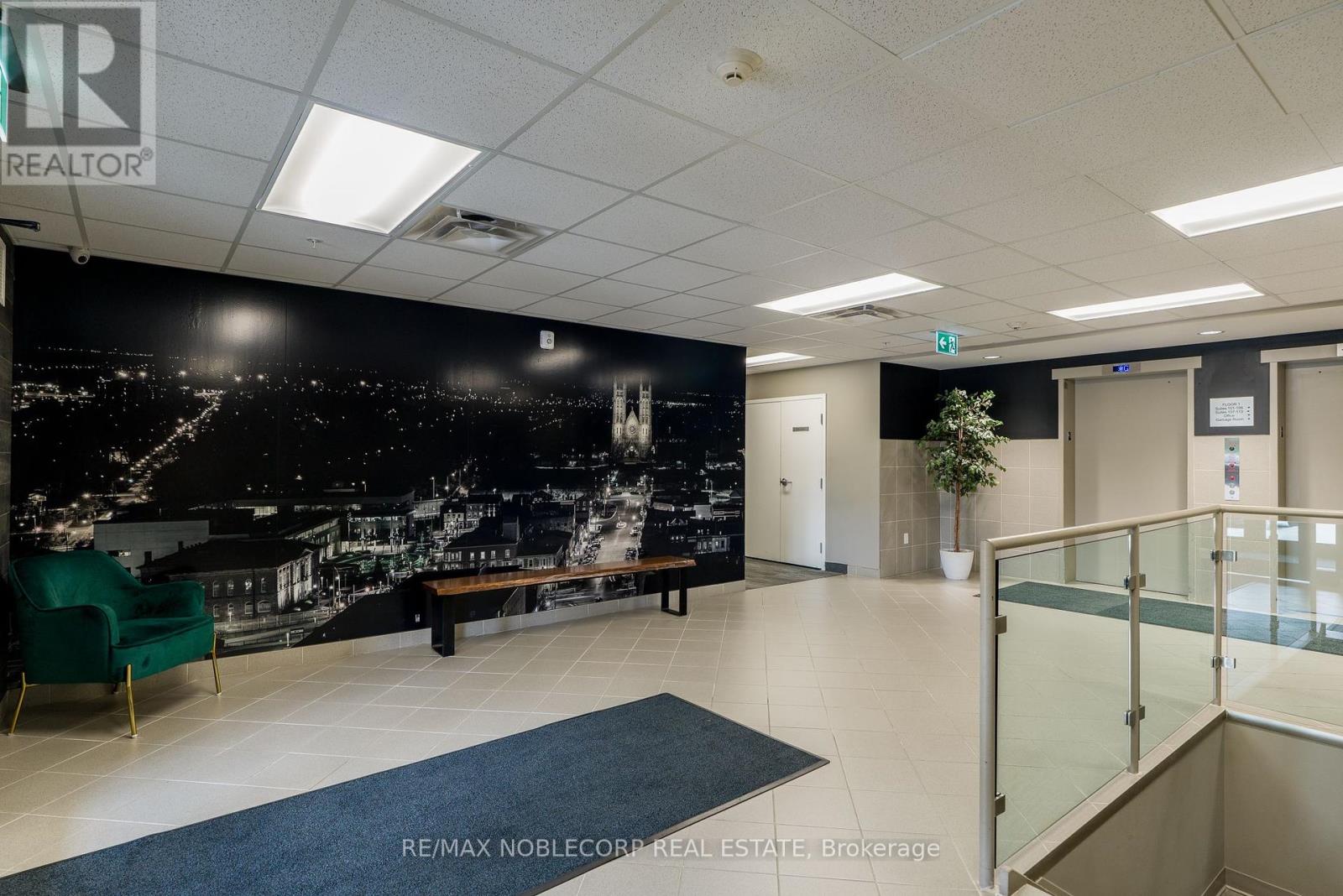 Photo 6 of 504 7 Kay Crescent, Guelph ON
