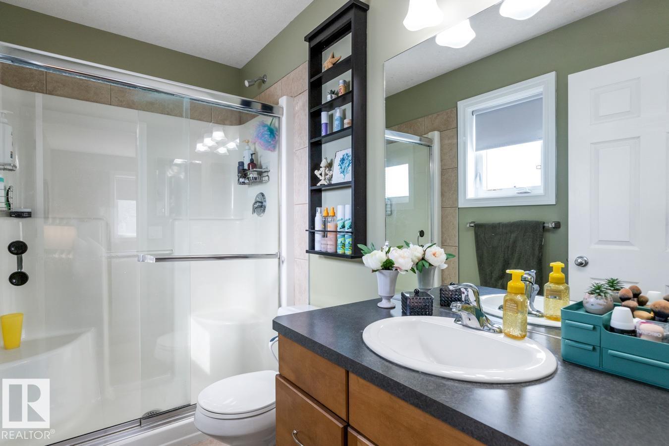 Photo 25 of 57 Connor Ln, Sherwood Park AB