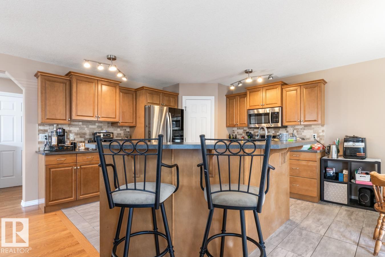 Photo 6 of 57 Connor Ln, Sherwood Park AB