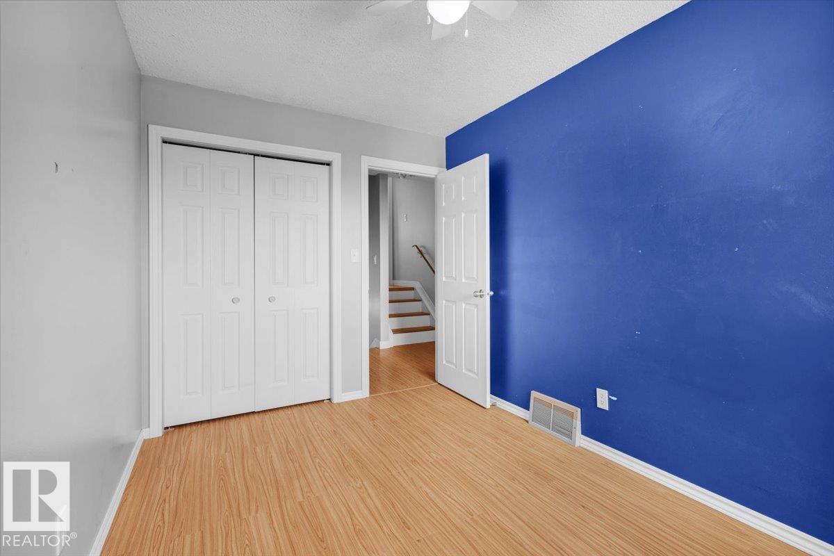 Photo 22 of 10652 158 Av Nw, Edmonton AB