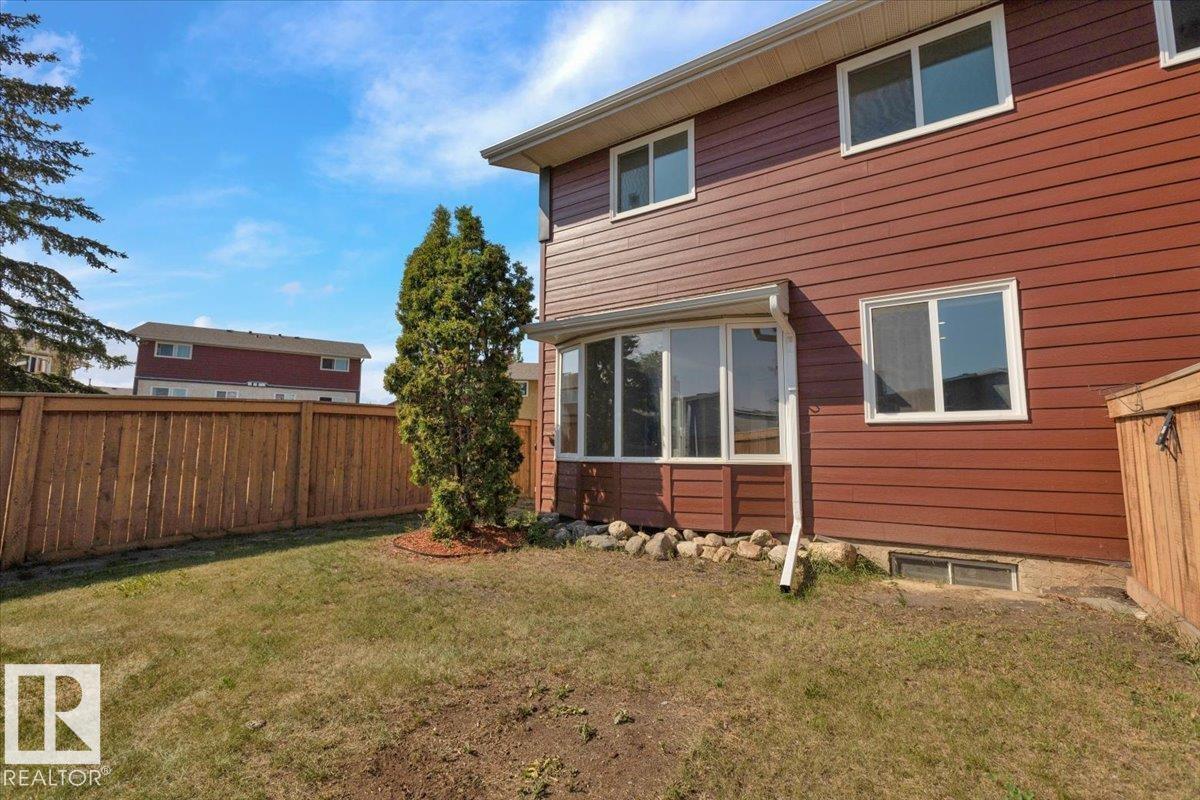 Photo 44 of 10652 158 Av Nw, Edmonton AB