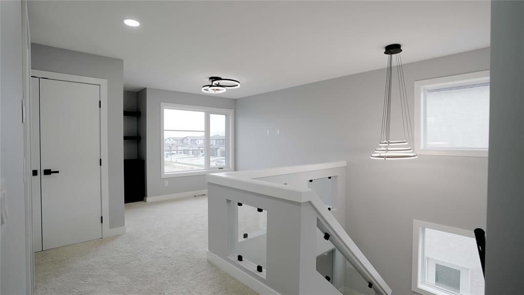 Photo 10 of 93 Cheema Drive, Winnipeg MB
