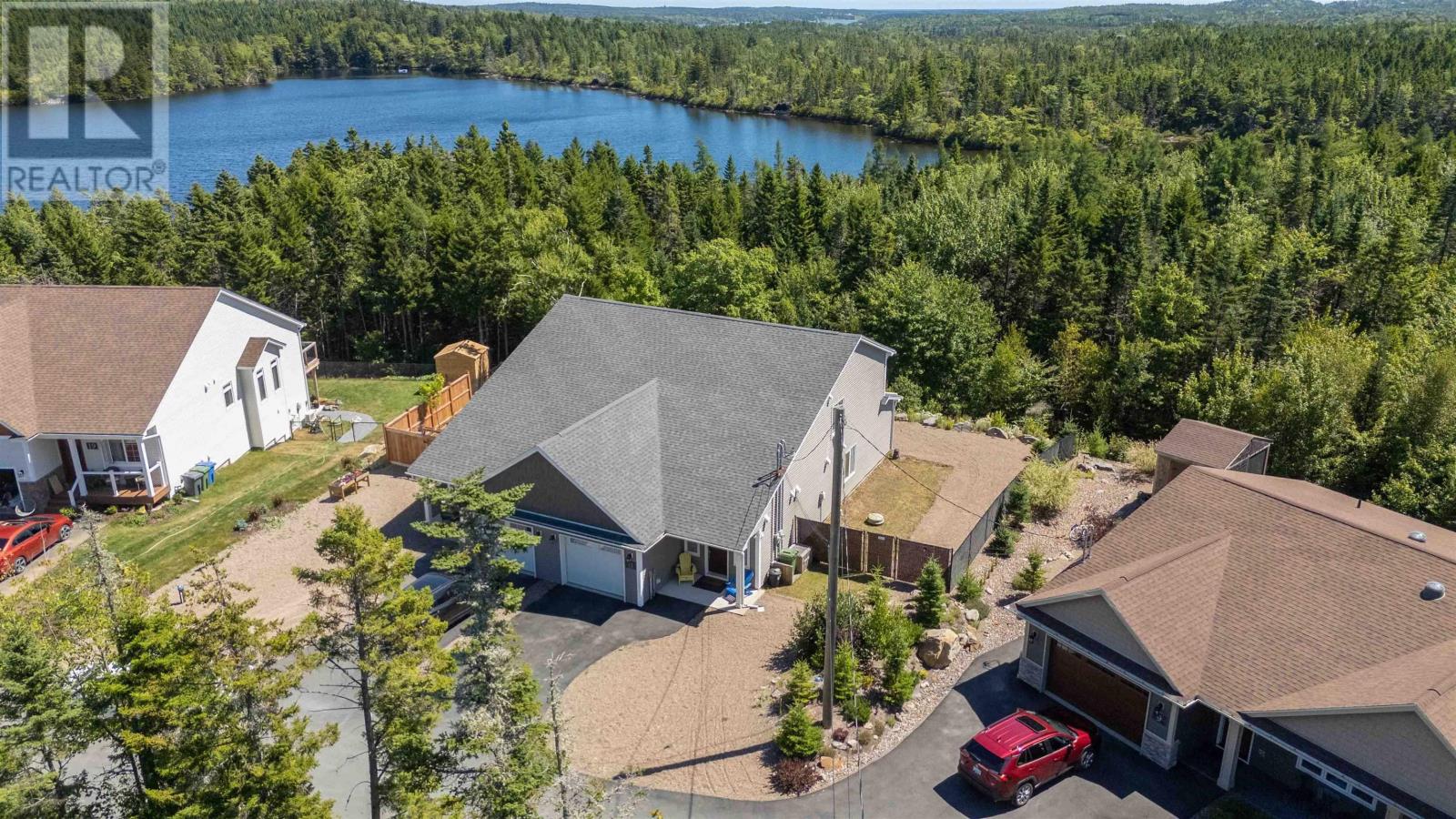 Photo 1 of 11 Peaceful Place, Porters Lake NS