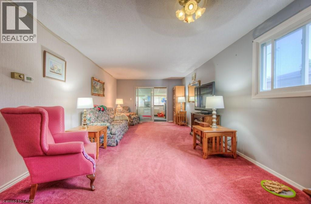 Photo 12 of 1745 Briarwood Drive, Cambridge ON