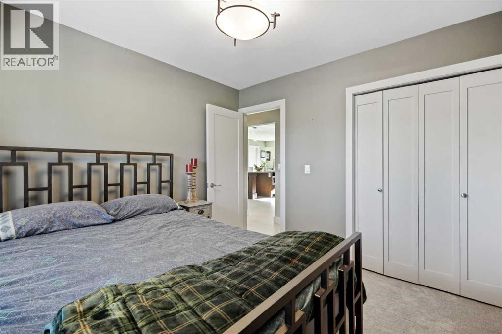 Photo 22 of 127 Varsity Estates Grove Nw, Calgary AB