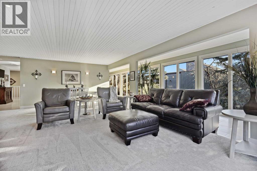 Photo 13 of 127 Varsity Estates Grove Nw, Calgary AB