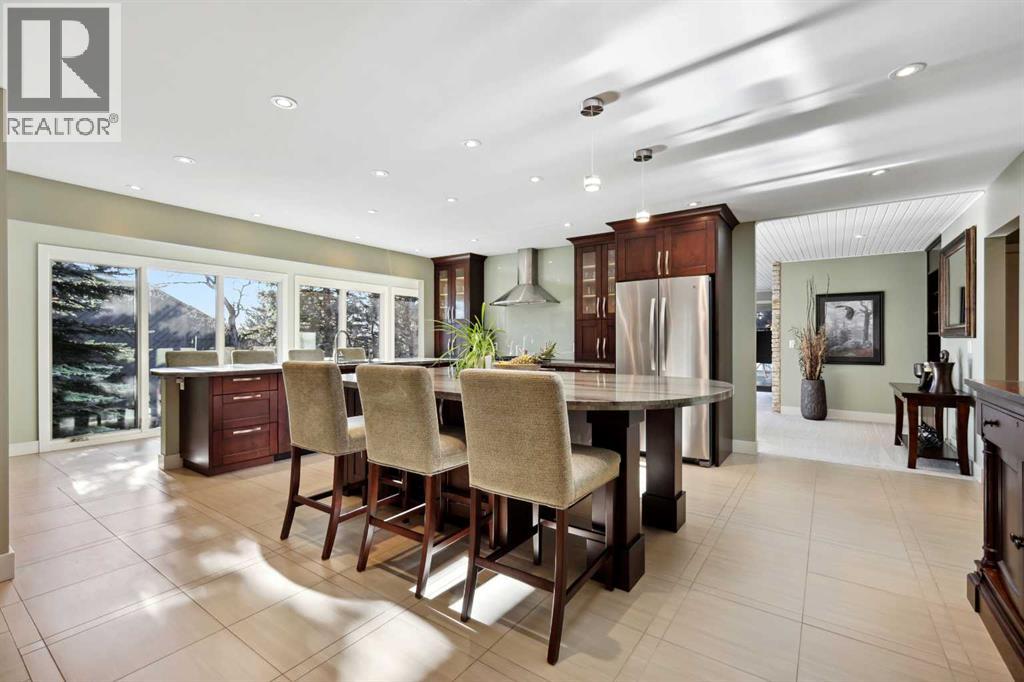 Photo 6 of 127 Varsity Estates Grove Nw, Calgary AB