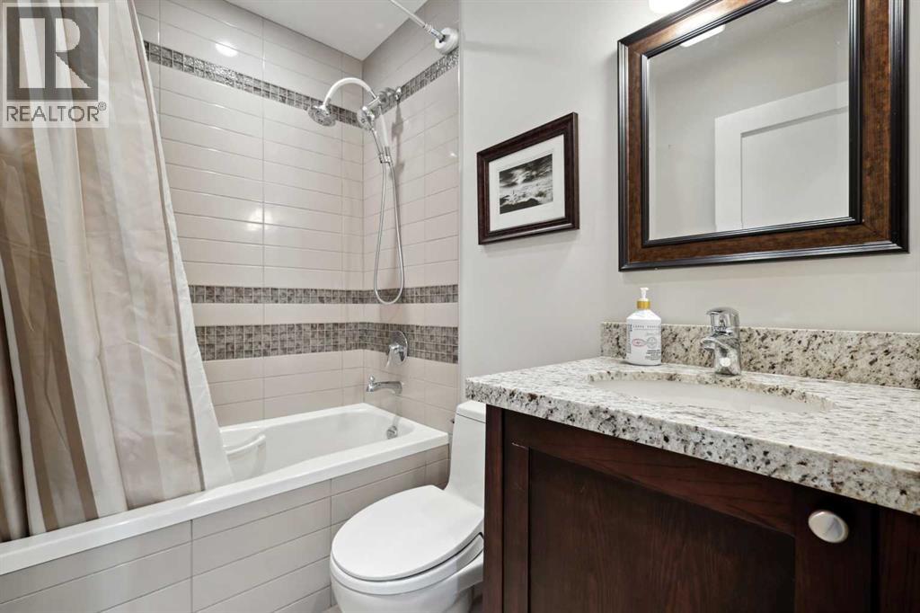 Photo 21 of 127 Varsity Estates Grove Nw, Calgary AB