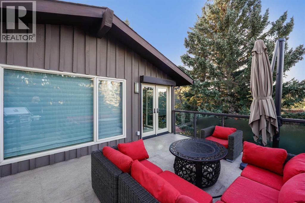 Photo 15 of 127 Varsity Estates Grove Nw, Calgary AB