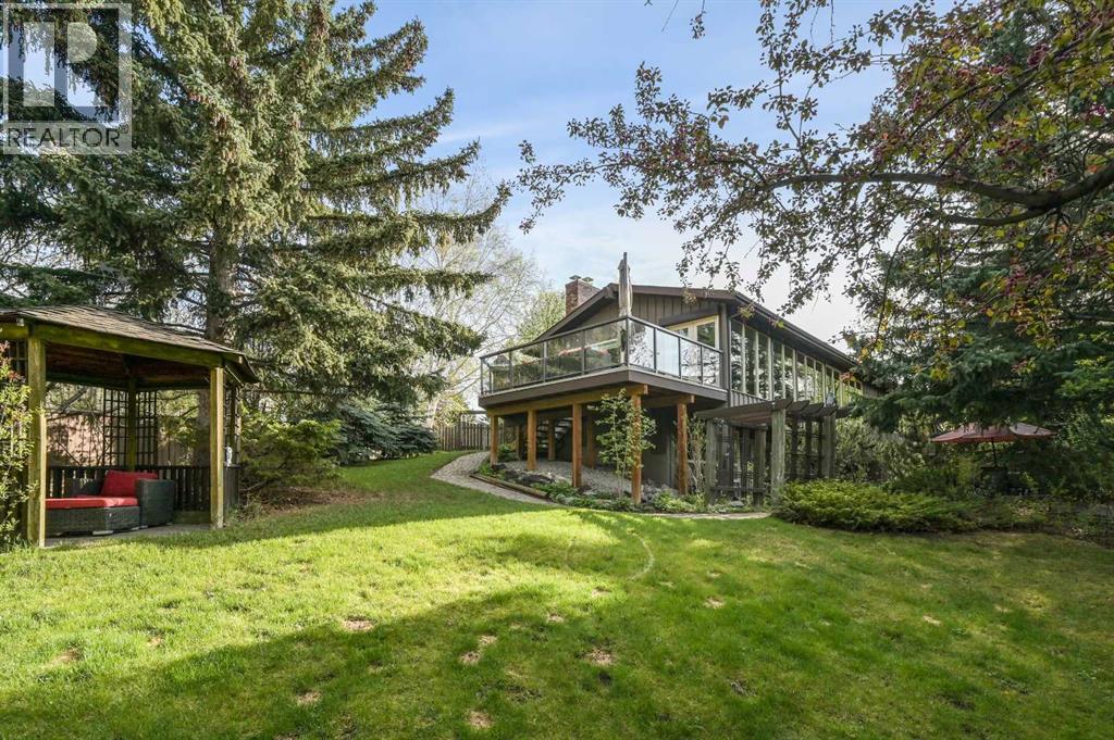 Photo 37 of 127 Varsity Estates Grove Nw, Calgary AB