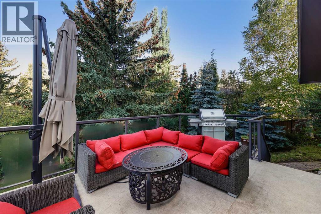 Photo 16 of 127 Varsity Estates Grove Nw, Calgary AB