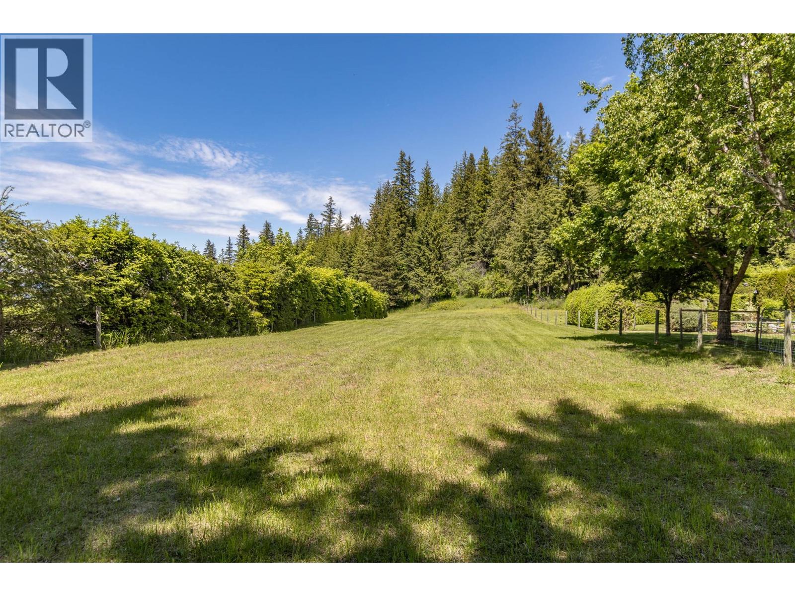 Photo 37 of 3851 10 Avenue Se, Salmon Arm BC