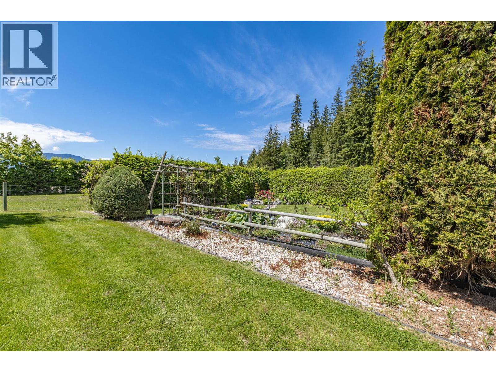 Photo 44 of 3851 10 Avenue Se, Salmon Arm BC