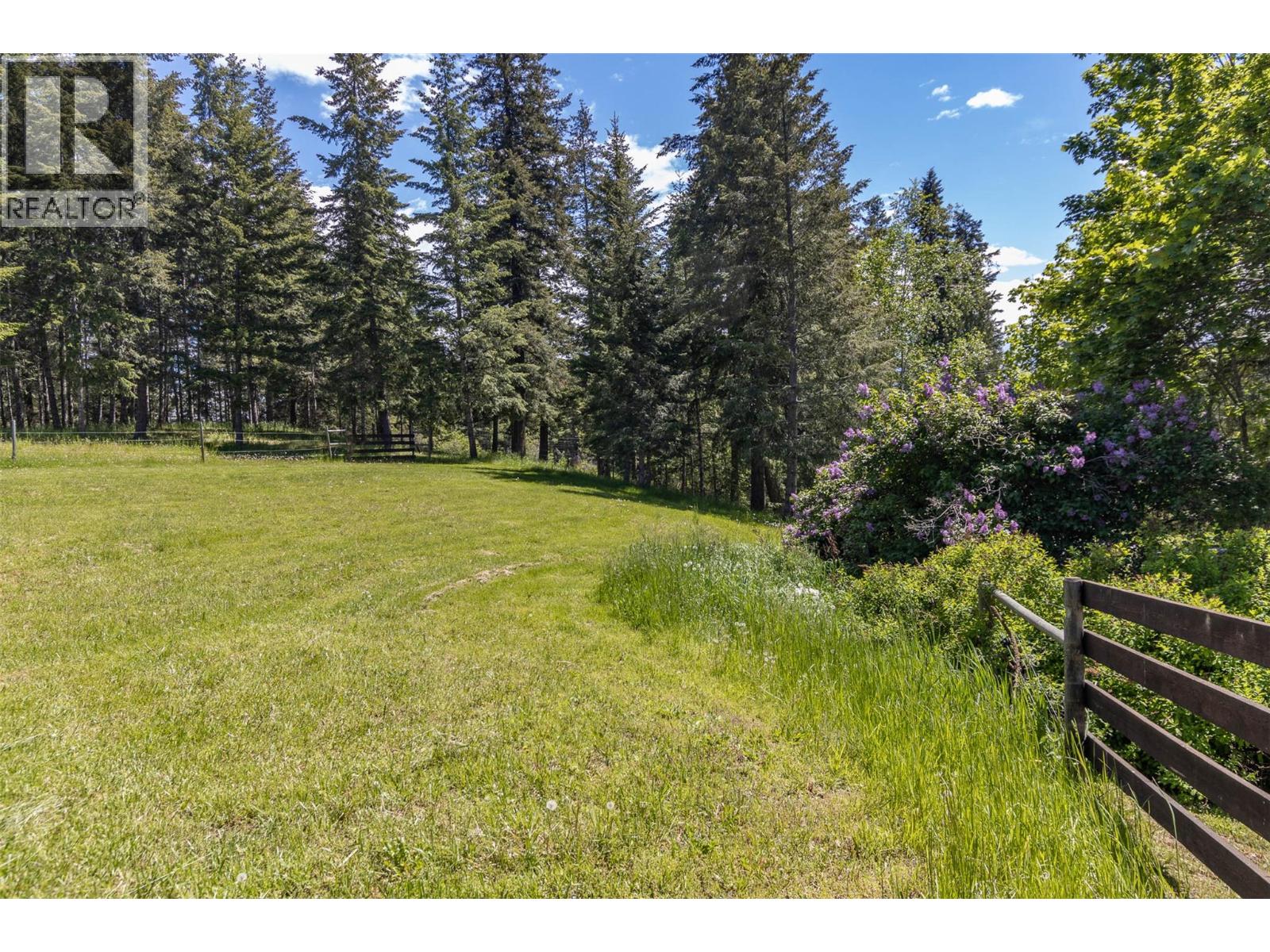 Photo 38 of 3851 10 Avenue Se, Salmon Arm BC