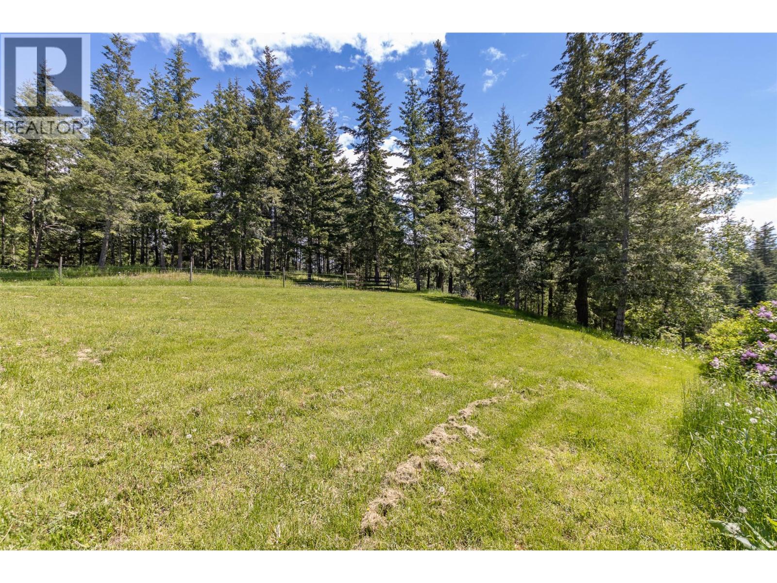 Photo 43 of 3851 10 Avenue Se, Salmon Arm BC